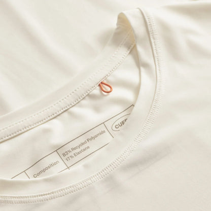 Cuera Active Light Weight T-shirt (Off White w. Navy/Green)