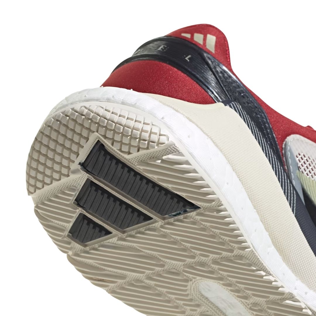 Adidas Crazyquick Boost Women (Chalk White/Ice Gold Met./Team Victory Red)
