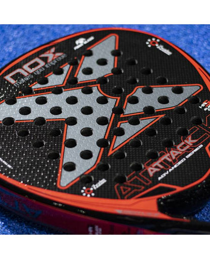 Nox Attack Padelbat - Padellife.dk