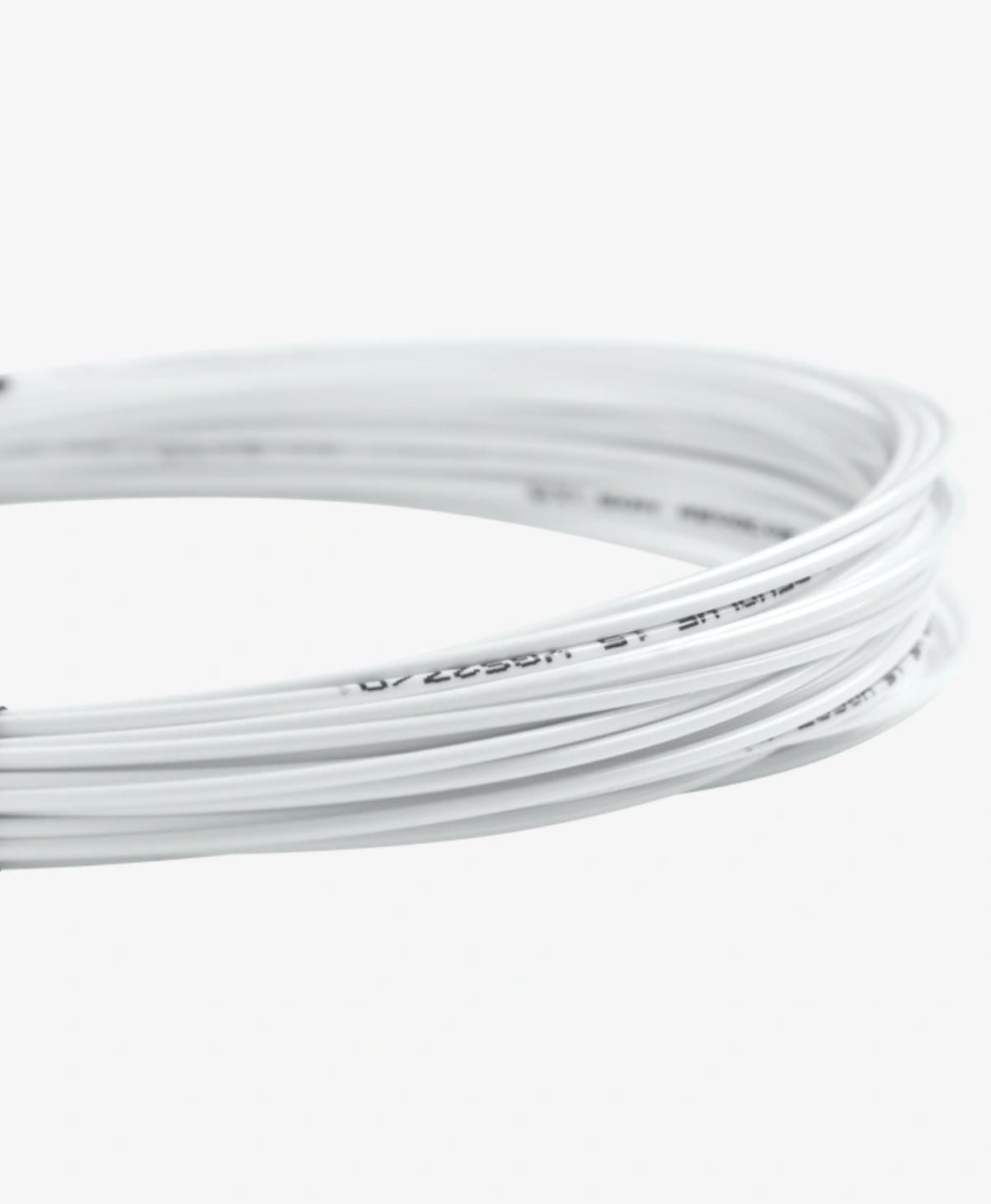 Opstrengning med Wilson Revolve 16 1,30 mm (Hvid)